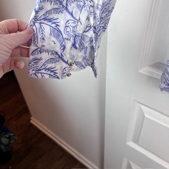 Roberta Roller Rabbit Blue White Palm Elephant Print Button Front Blouse Medium - Picture 4 of 8